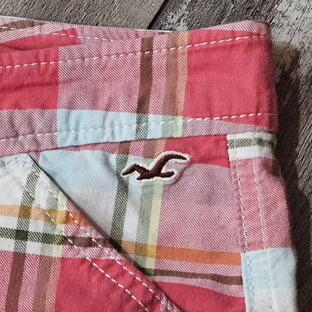 VINTAGE y2k HOLLISTER Red and Blue Plaid Women Shorts - Picture 2 of 6